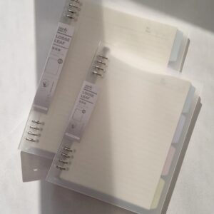 کلاسور شفاف